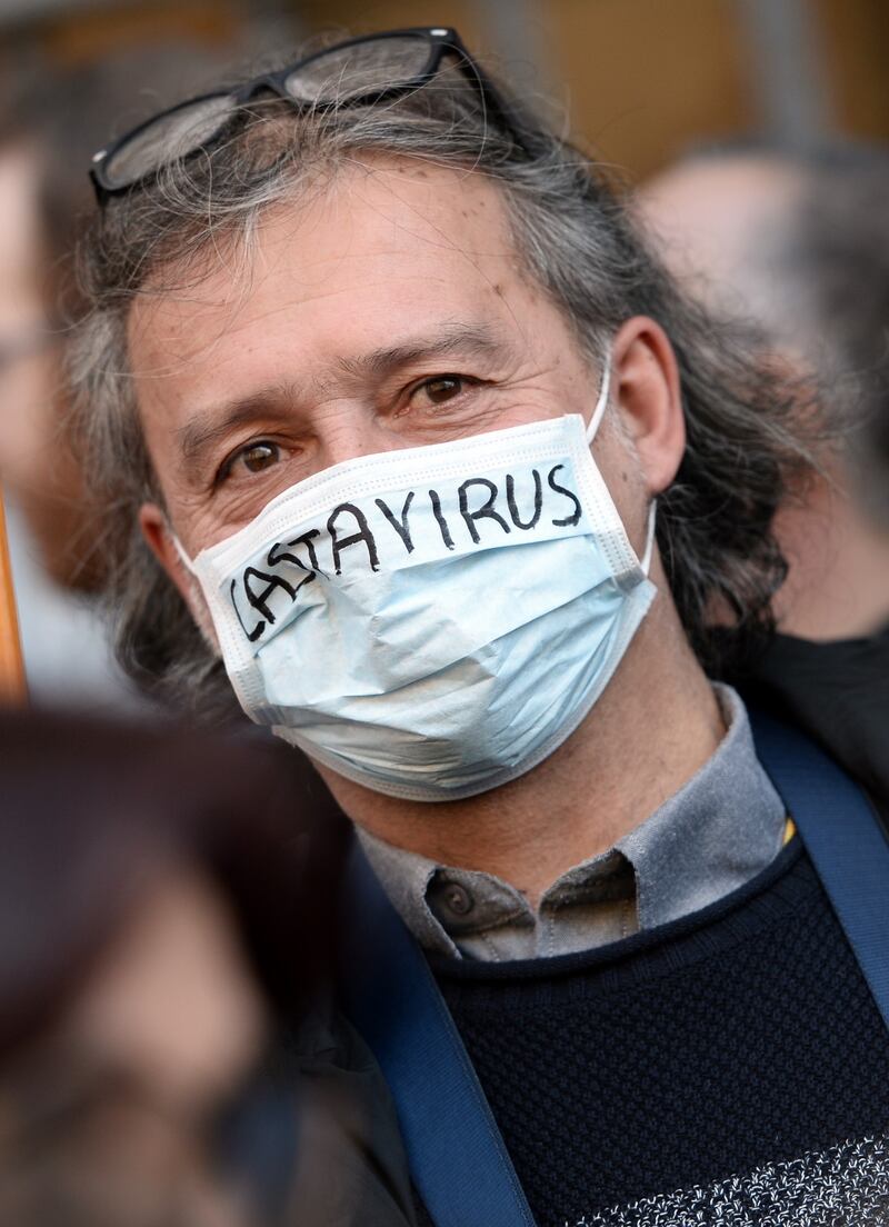 La piazza M5S contro i vitalizi 16