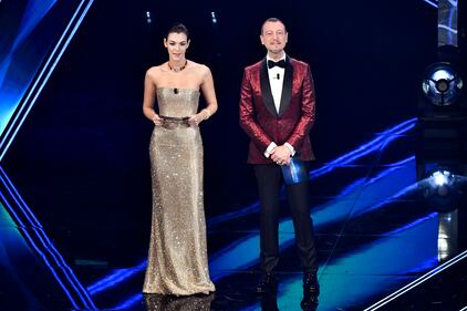 Look e stravaganze sul palco dell'Ariston 5