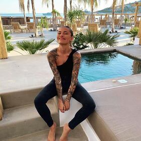 Sophia Thomalla si prende la scena sui social 1