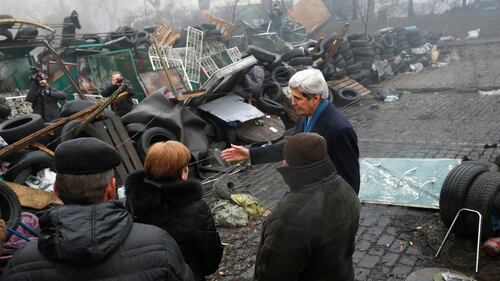 John Kerry al Maidan di Kiev 6