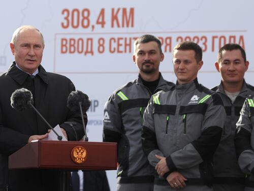 Putin alza il tiro: "La guerra in Ucraina l'ha provocata l'Occidente"