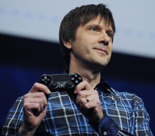 Presentata la Ps4 9