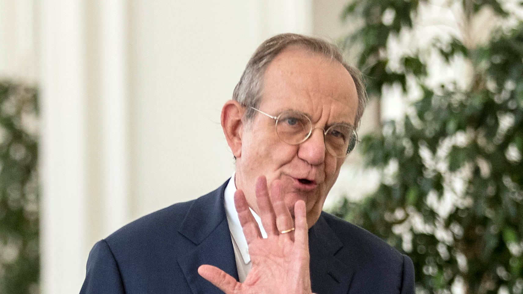 L'Europa "multa" l'Italia Manovra da 5 miliardi per un errore di Padoan
