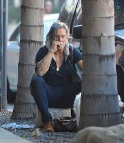 Mickey Rourke piange per le strade di Los Angeles 3