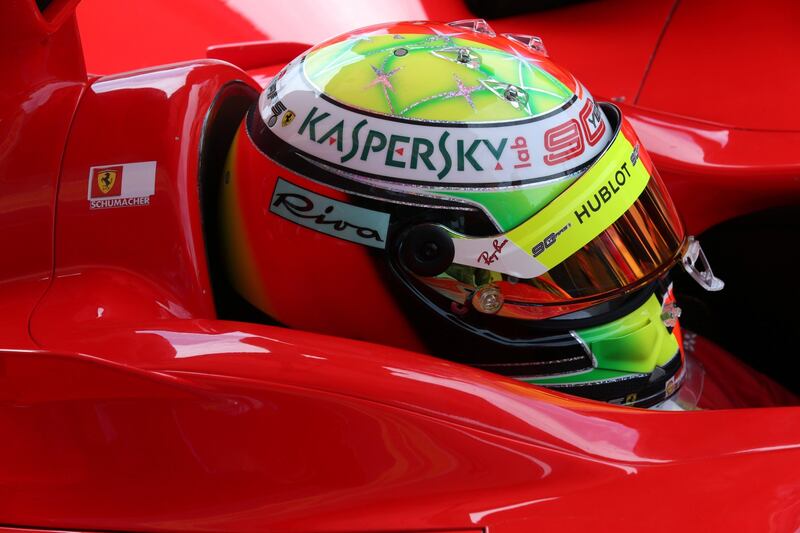 Mick Schumacher sulla Ferrari del papà: le foto più belle 5