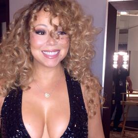Mariah Carey, il seno esplode su Instagram 31