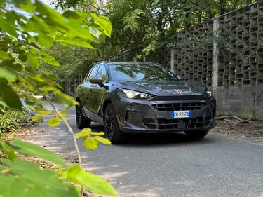 Cupra Terramar: guarda la gallery dell'ibrido da 272 CV 2