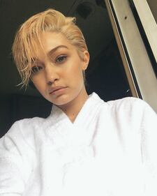 Così le star mostrano tutta la loro bellezza sui social 10