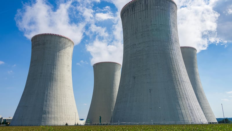 Il nucleare vale 50 miliardi l’anno e renderebbe le bollette meno care