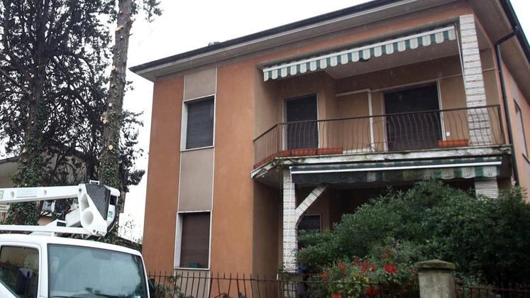 Dalla mattanza alla nuova vita: si ristruttura la "villa degli orrori" di Brescia