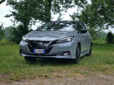 Nuova Nissan Leaf 2023: guarda la gallery del crossover elettrico 2