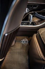 Mercedes-Maybach EQS SUV: guarda la gallery 27