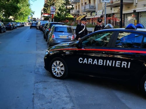 Nell'impresa di famiglia con il reddito di cittadinanza: denunciati padre e figlio