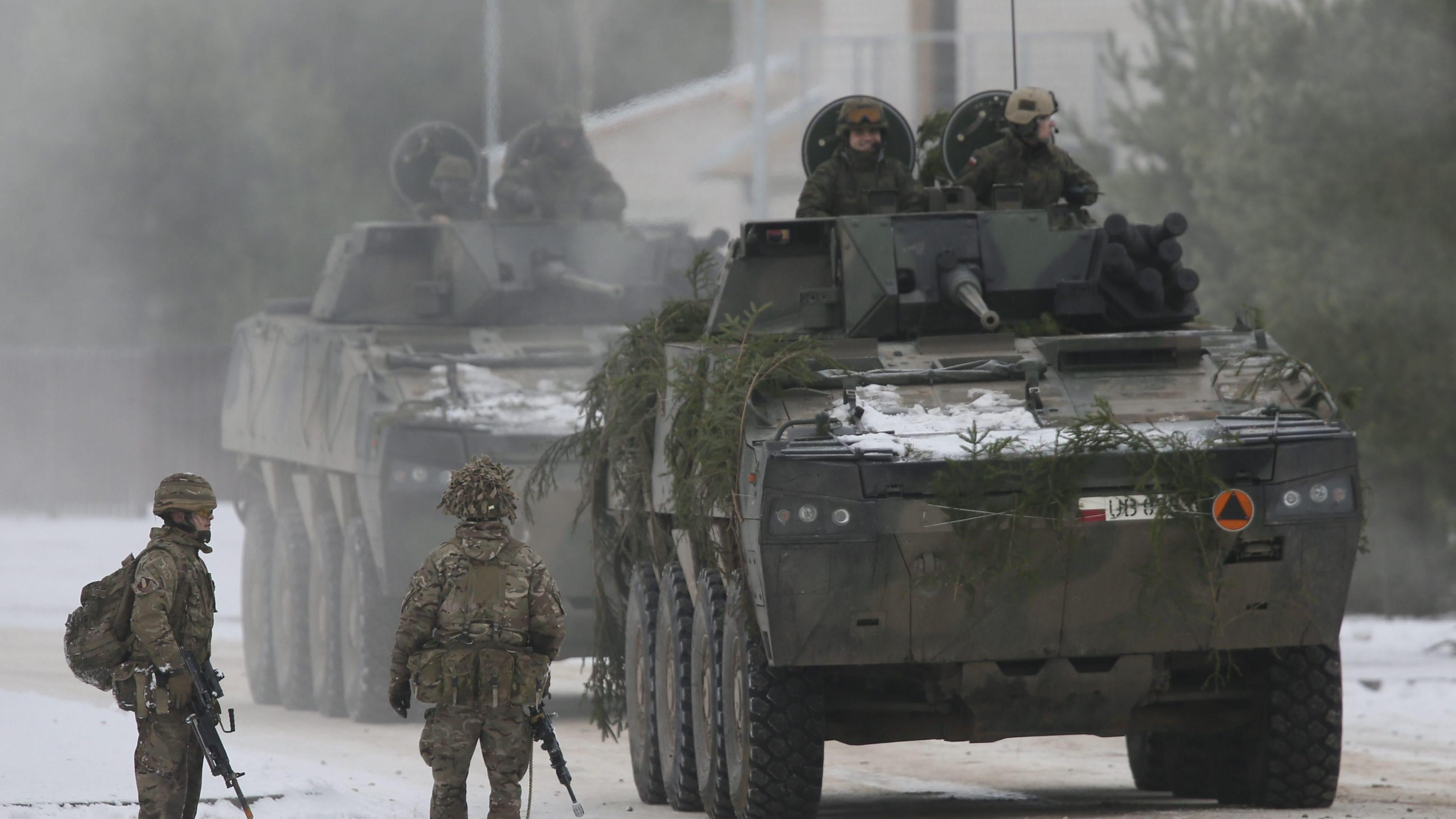 Super velivoli militari e robot da guerra: così la Nato blinda il fronte est