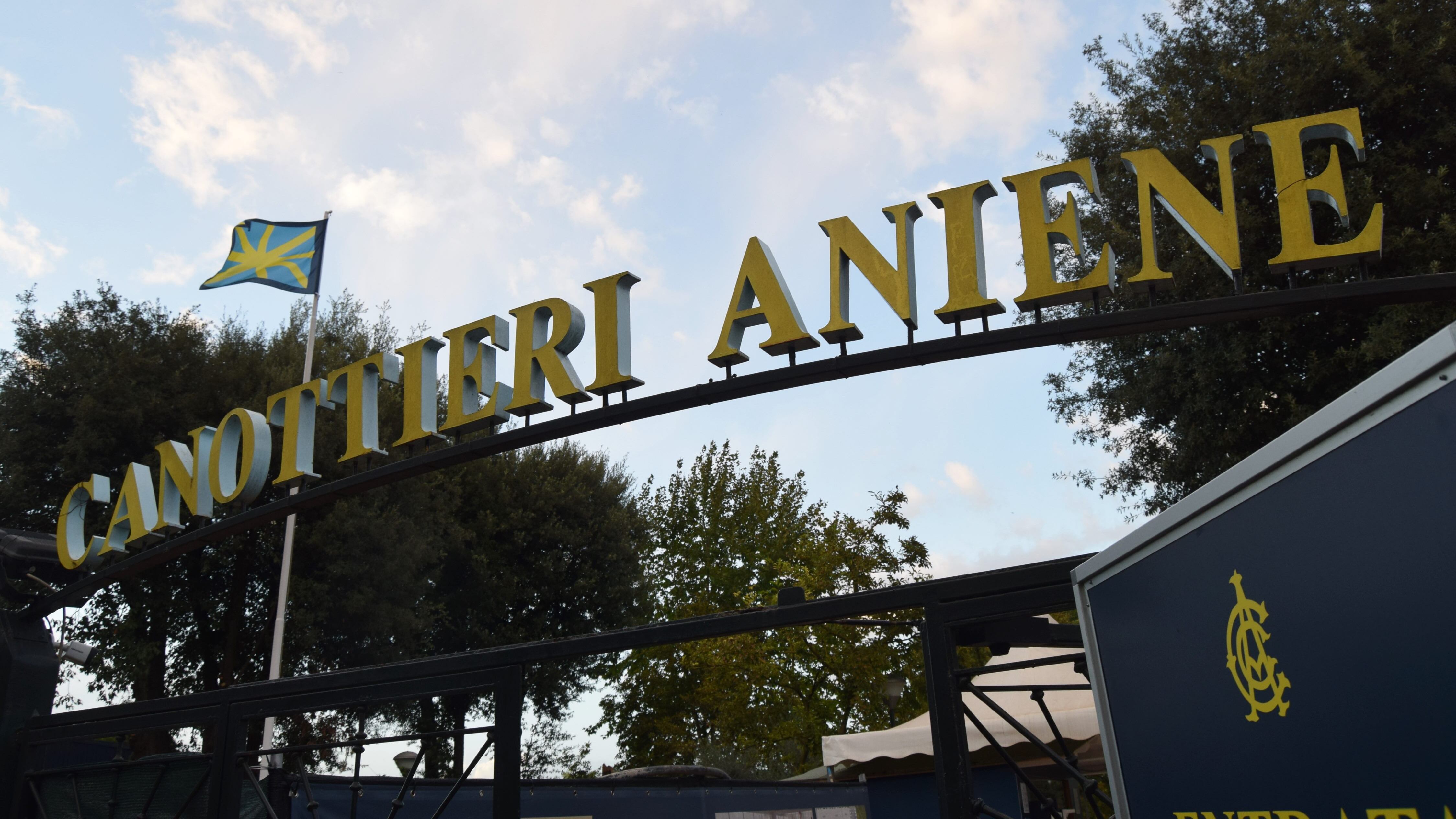 Le donne all'Aniene? C'è (ancora) chi dice no