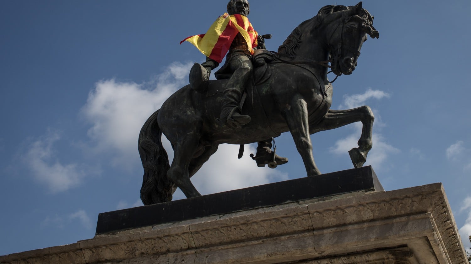 "Puigdemont rischia il carcere": tensione ancora alta in Catalogna