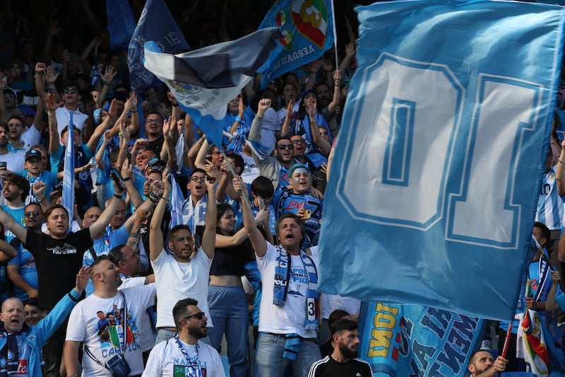 Il Napoli fa festa al Maradona: le immagini della partita con la Fiorentina 22
