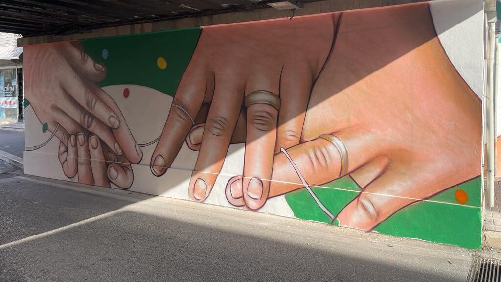 Il murales antismog contro le discriminazioni promosso da JTI Italia e Save the Planet
