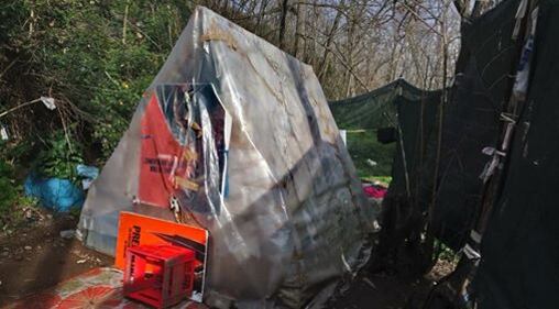 Degrado a Mostacciano tra migranti, rom e prostitute 3