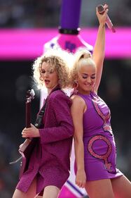 Katy Perry col pancione, foto 2