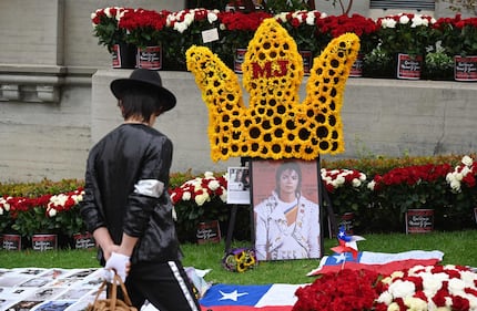 Michael Jackson ricordato dai fan: foto 4