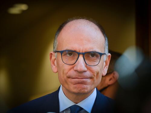 Retromarcia di Letta sul ddl Zan. Ed è bufera Lgbt