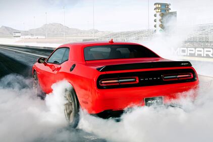 La Dodge Challenger 6