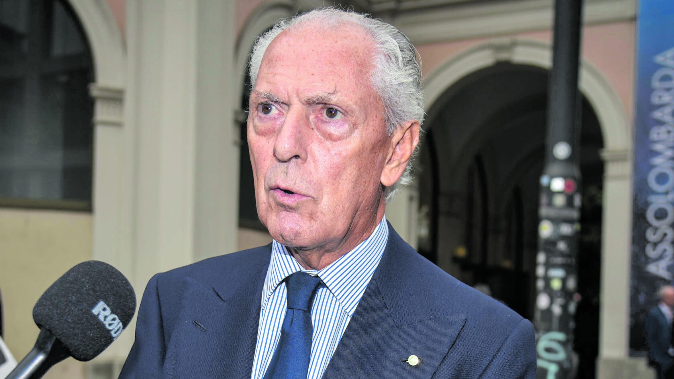 Pirelli, vince il fronte Camfin. Tronchetti torna presidente