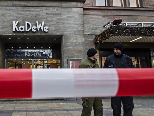 Berlino, via i vini israeliani dagli scaffali
