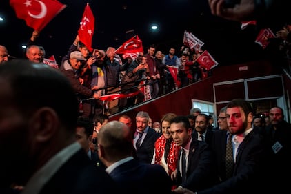 Istanbul, comizio del "no" in vista del referendum costituzionale 10