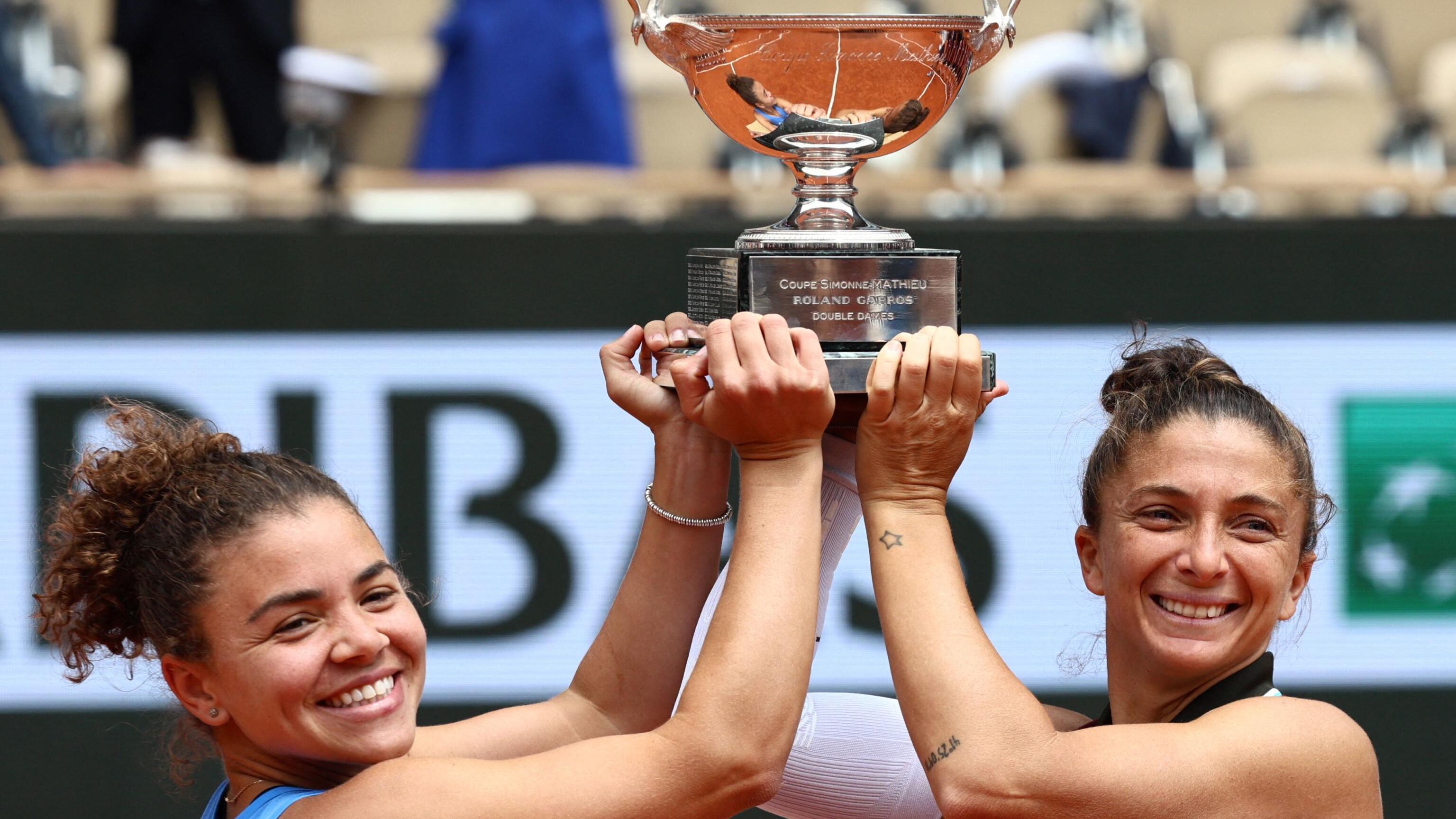 Errani e Paolini incantano Parigi