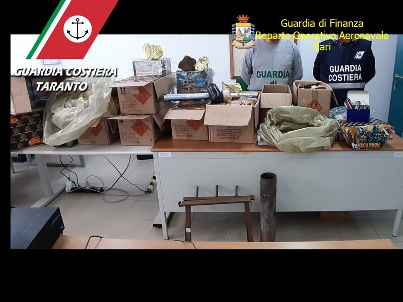 Le immagini degli ordigni utilizzati per pescare 1
