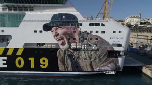 La nave di Vasco Rossi pronta a partire 3