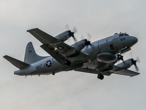 "Respinto aereo spia Usa". Alta tensione tra Washington e Teheran