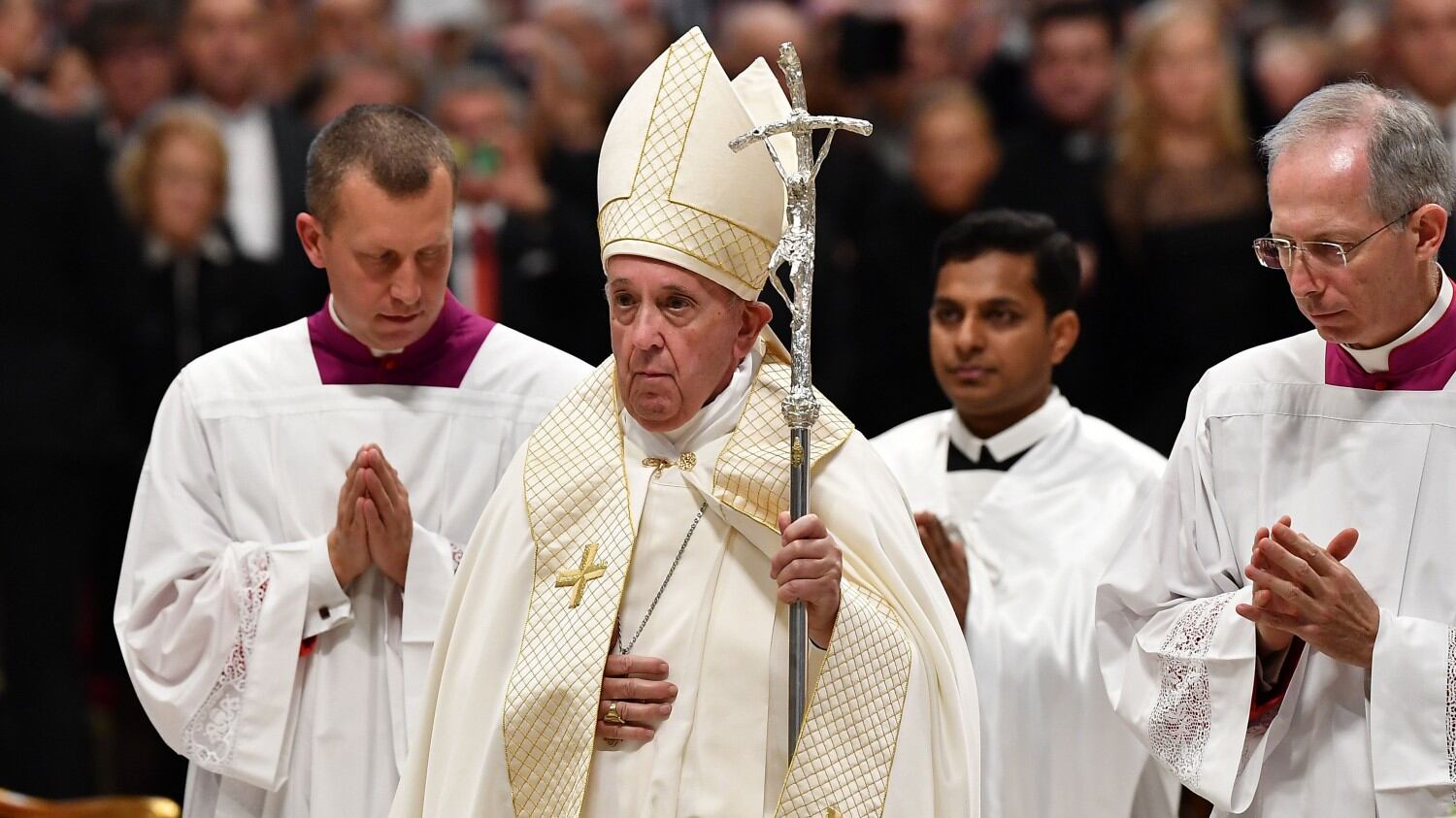 Via il capo della Gendarmeria: "Gesto d'amore verso il Papa"