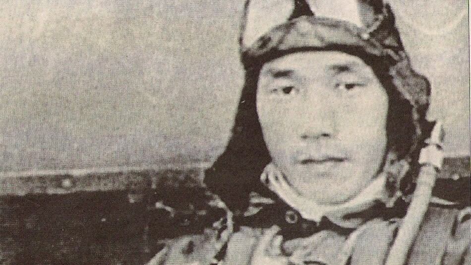 Bombardò gli Usa, vent’anni dopo divenne una star per gli americani