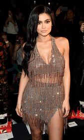 Kylie Jenner e Kim Kardashian, foto 10