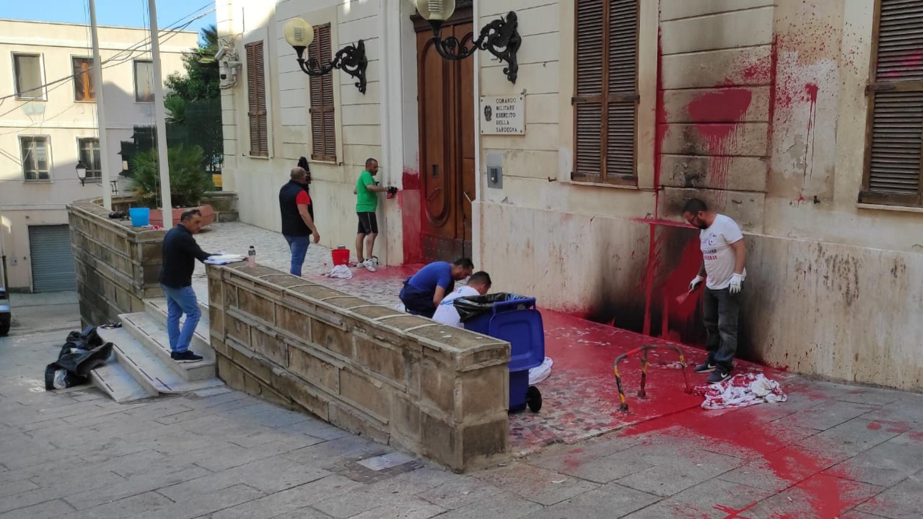 Escalation di violenza: cosa c'è dietro l'attacco ai militari a Cagliari