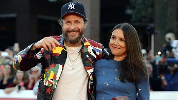 Non viene riconosciuta: la moglie di Jovanotti bloccata dalla security al Jova Beach Party