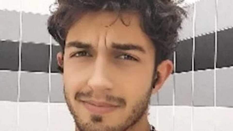 Si era finto donna in chat con un 24enne. Si ammazza dopo il suicidio del ragazzo