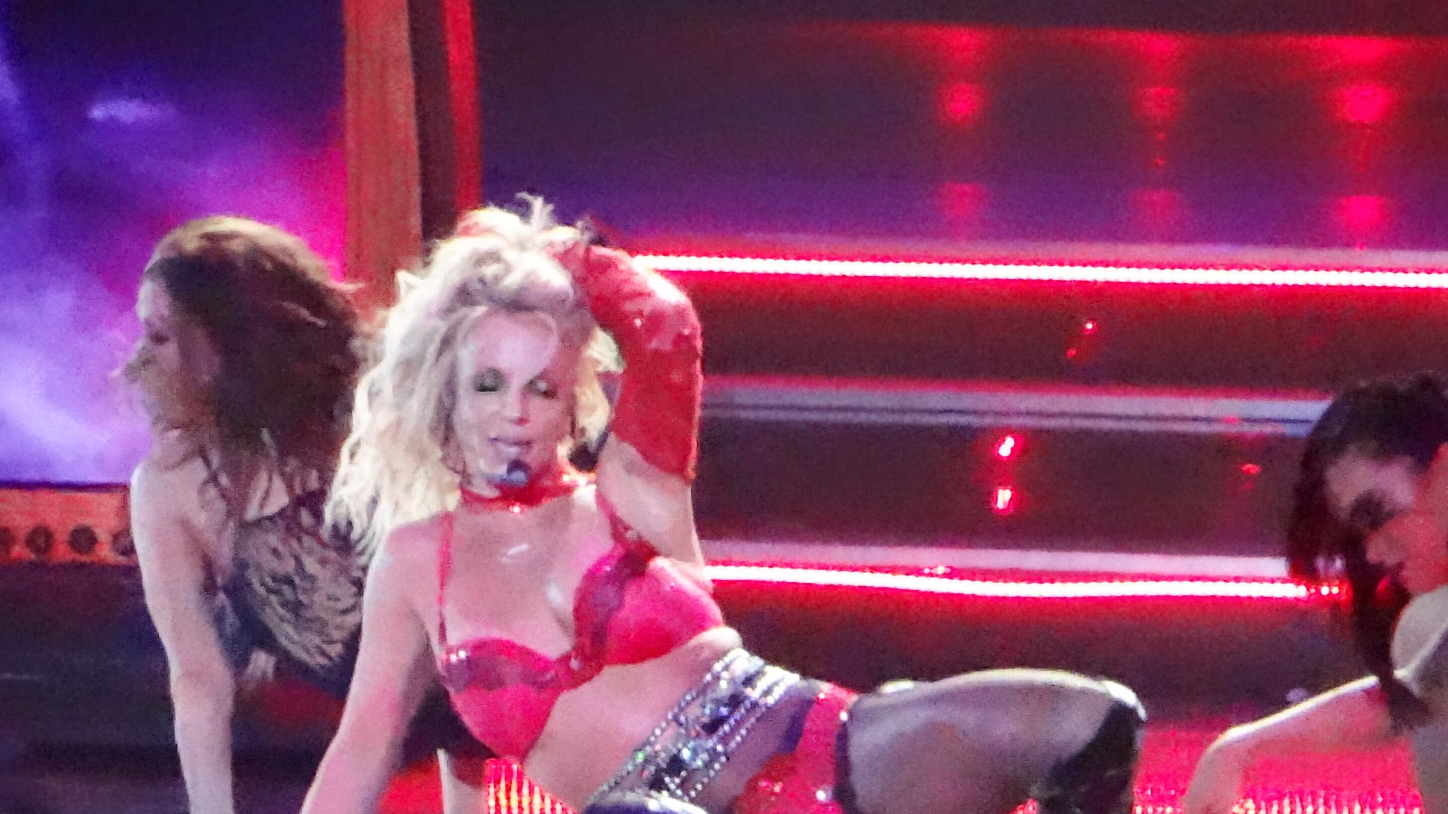 Britney Spears mostra il suo albero di Natale da record