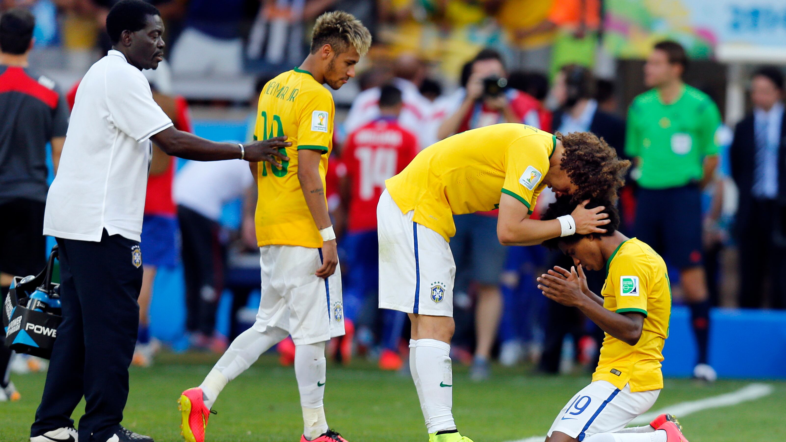 Scolari con l'attacco spuntato rimpiange la Seleçao che fu