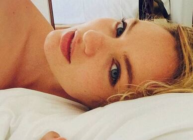 Candice Swanepoel e Sara Sampaio e quel lato B con la tintarella 14