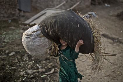 Infanzia in Pakistan: il volto dei bambini 12