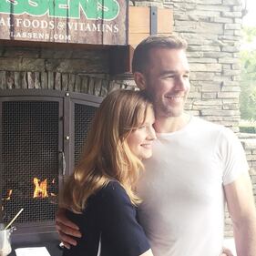 James e Kimberly Van Der Beek: foto di famiglia in attesa del quarto figlio 6