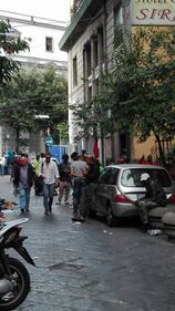 Napoli, all'ingresso della città la pattumiera a cielo aperto 8