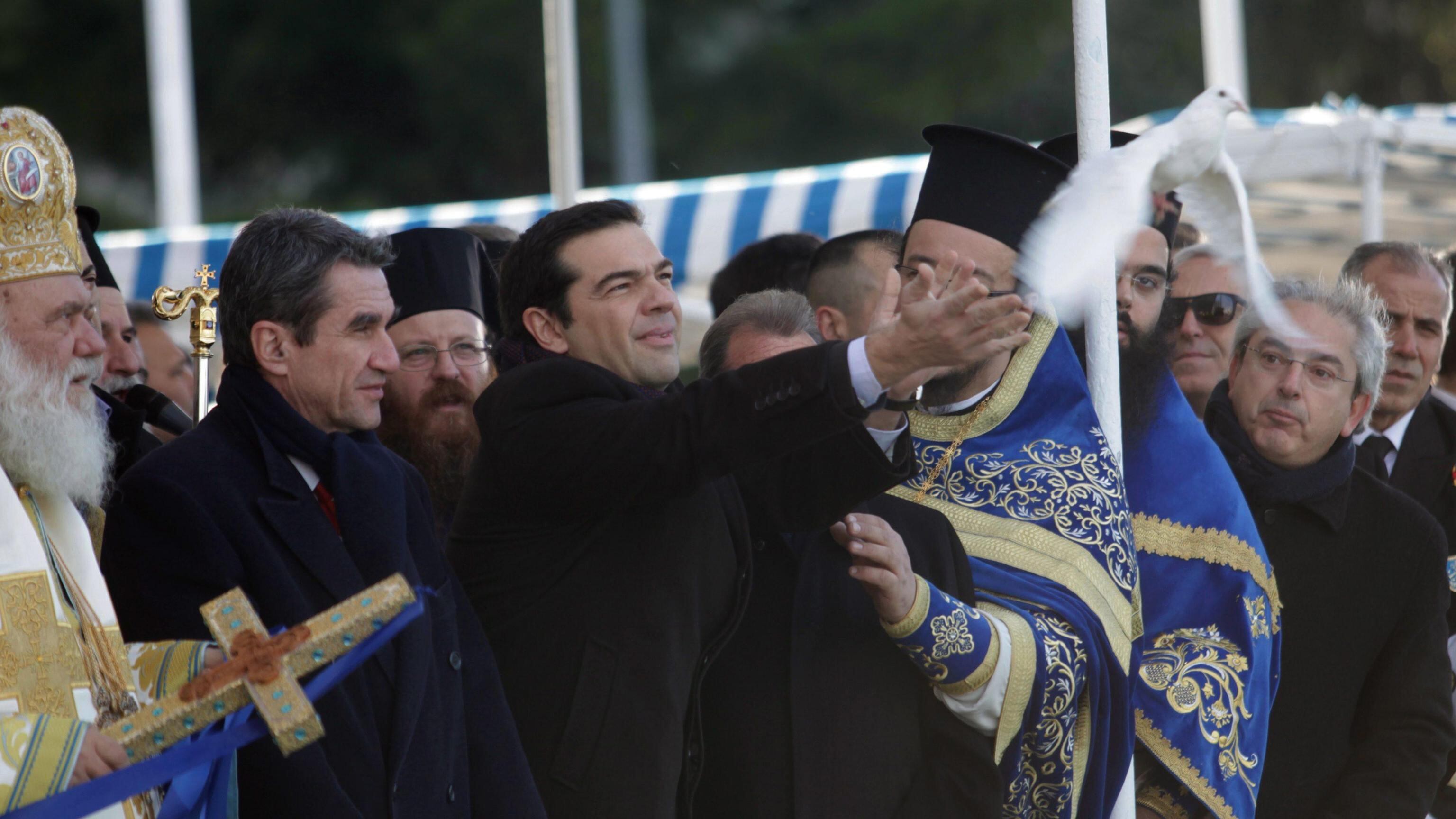 Tsipras: "Rispetteremo gli obblighi con Bruxelles, ma non l'austerity"