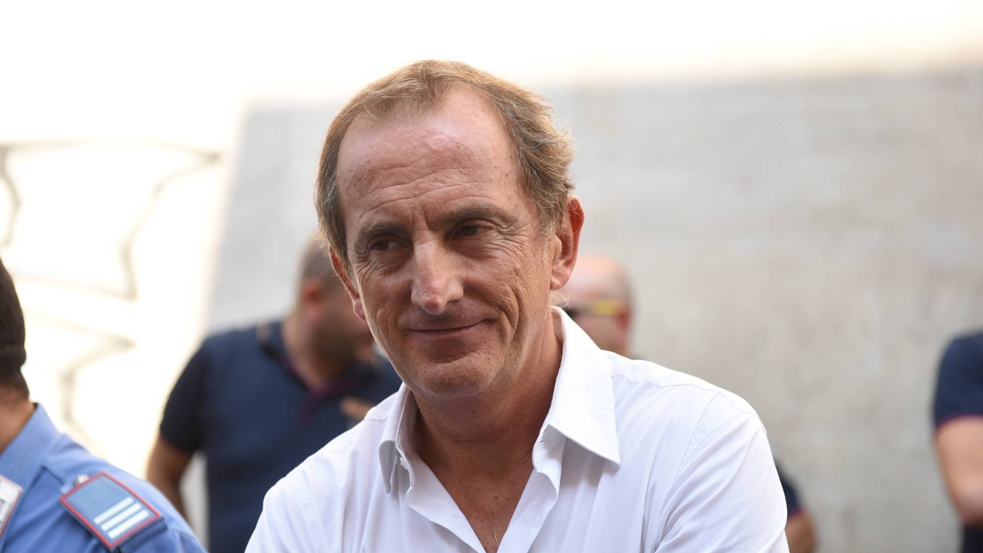 Al voto 2 milioni di lombardi. E il centrodestra corre unito