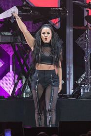 Demi Lovato, costume bollente sui social 22