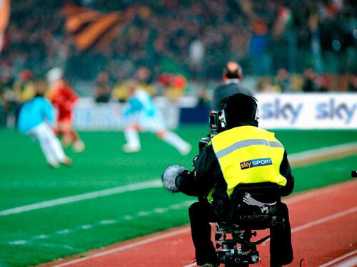 Calcio, diritti tv: fuori Sky e Mediaset. Si apre busta di Mediapro